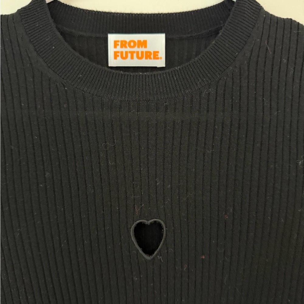 From Future Y2K 100% Wool Black Ribbed Sweater With Heart Cut Out NWT - Picture 3 of 5